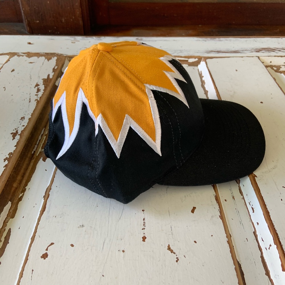 Black and Gold Vintage 1995 NOS Kati Baseball Hat